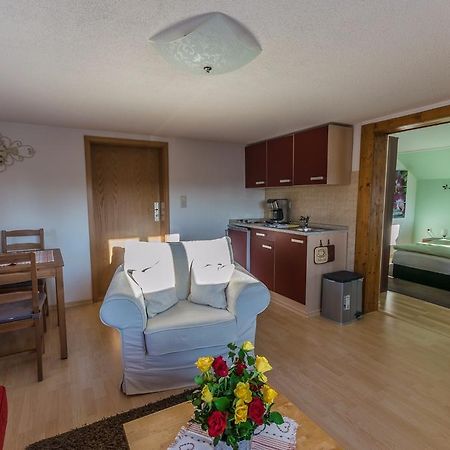 Ferienhaus Rosalie Altendorf  Екстер'єр фото