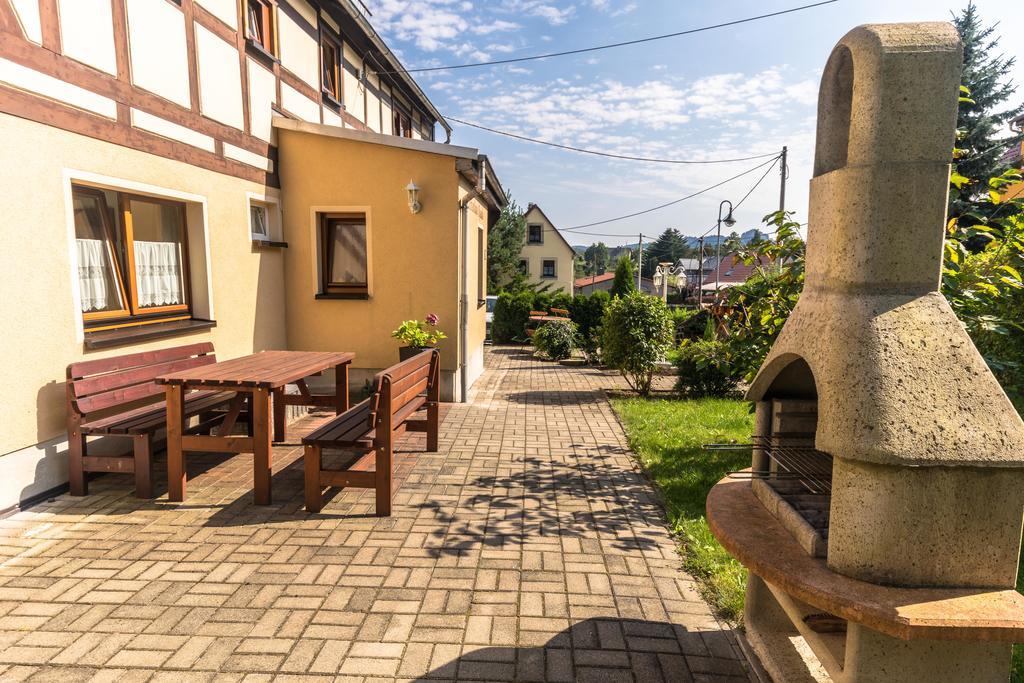 Ferienhaus Rosalie Altendorf  Екстер'єр фото